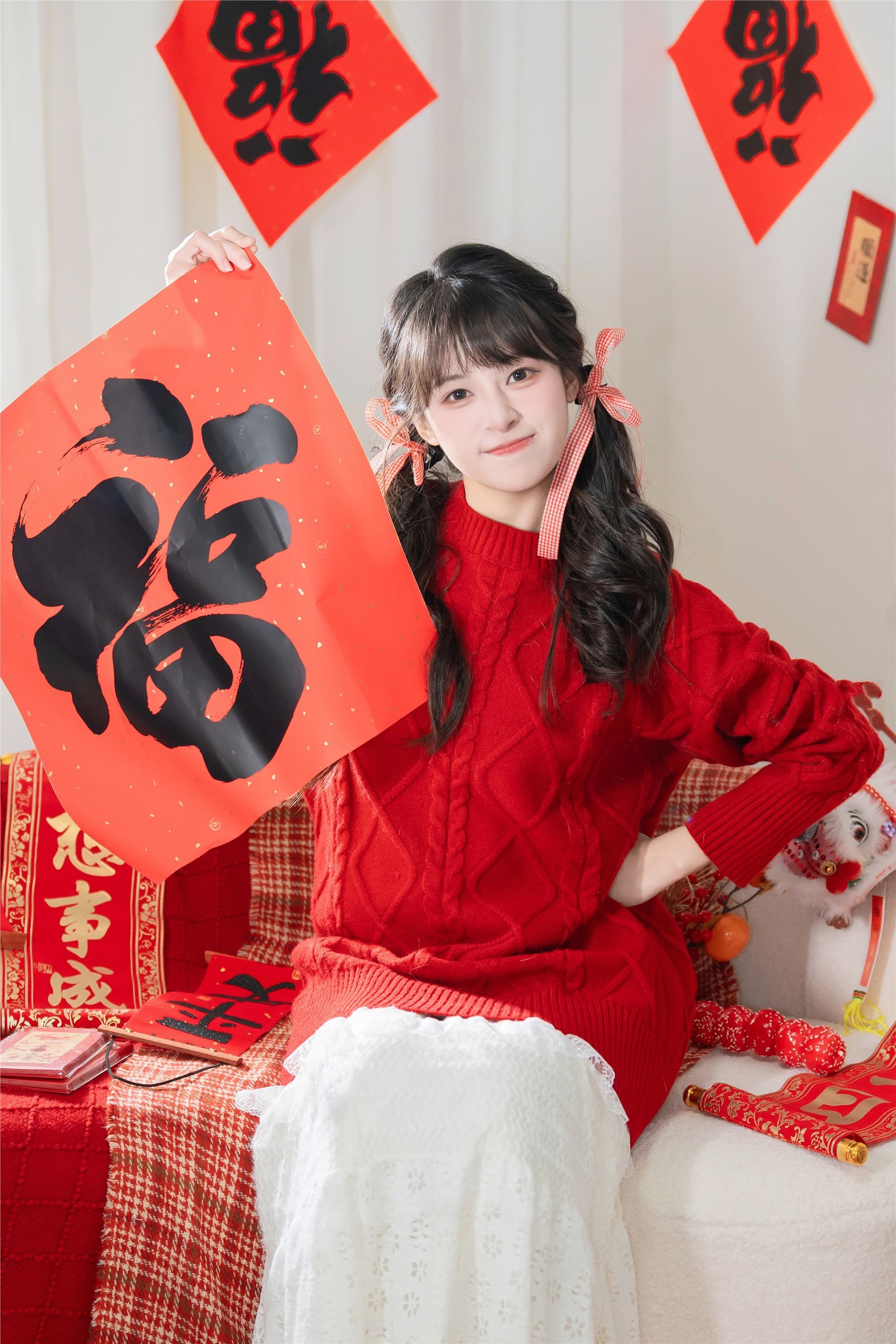 YITUYU艺图语 2025.01.14 居家新年照 夏芋小年